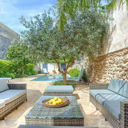 Llum Holiday home Pollenca