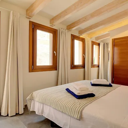 Holiday home Llum Pollenca